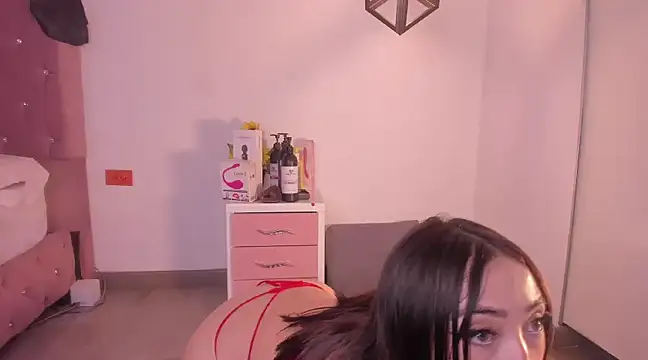 isa red hair online show from January 13, 11:38 pm