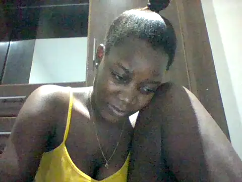 Alessandrajenna online show from May 5, 10:29 pm