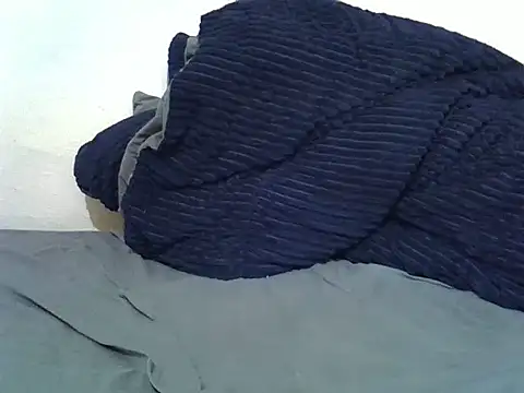 pretty-donna online show from September 26, 2:32 pm