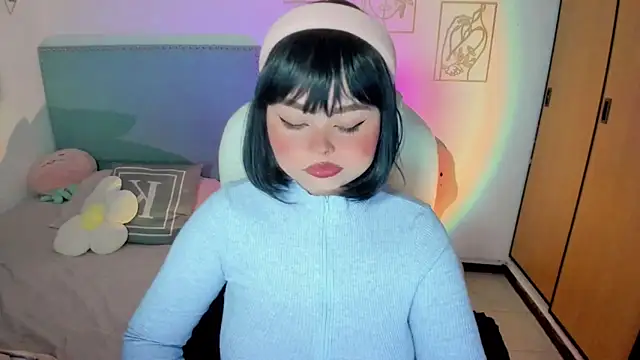 damn that booty online show from November 6, 12:00 am