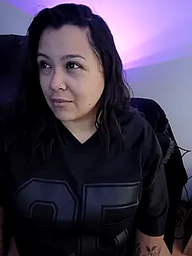 bigbooty-30 online show from April 28, 11:04 am