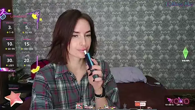 xx adrihanna xx online show from October 3, 5:04 am