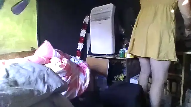 spundarella420 online show from January 8, 6:43 pm