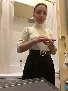 Snapshot of AnnGilbert chatting on January 30, 2:25 pm AnnGilbert online show from January 30, 2:25 pm
