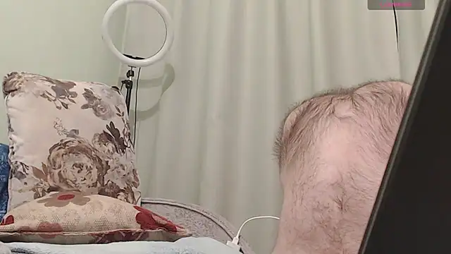 Snapshot of hairymonk1988S chatting on March 16, 1:17 am hairymonk1988S online show from March 16, 1:17 am