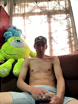 Snapshot of vpn1000 chatting on September 22, 8:33 pm vpn1000 online show from September 22, 8:33 pm