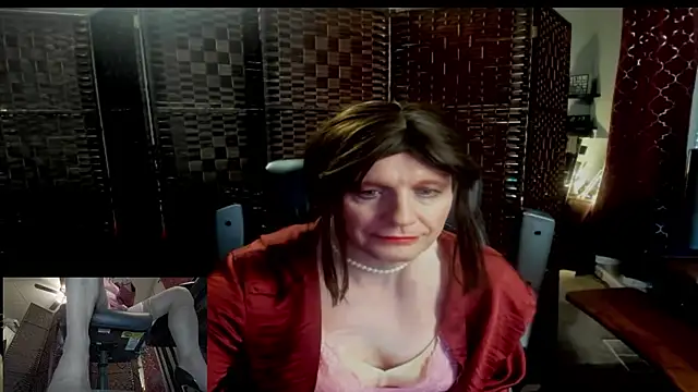 CharlotteAshton online show from July 26, 1:18 pm