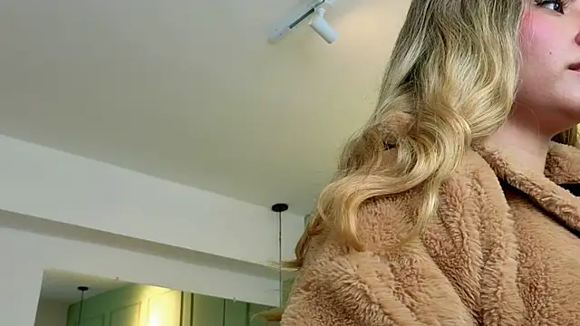 Snapshot of kataliina__ chatting on September 30, 11:48 am kataliina online show from September 30, 11:48 am