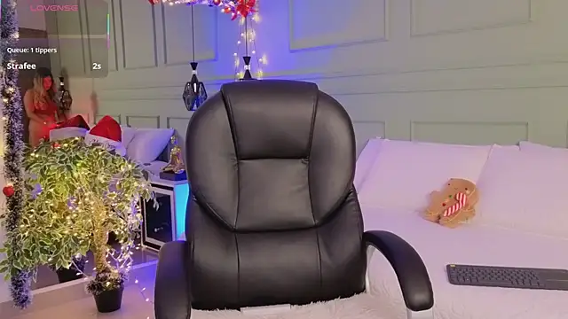 Snapshot of kataliina__ chatting on December 16, 11:48 am kataliina online show from December 16, 11:48 am