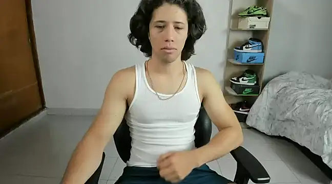 imtonny19 online show from January 15, 2:24 pm