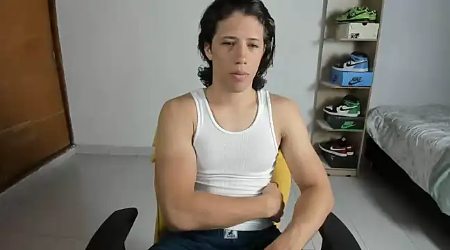 imtonny19 online show from January 29, 11:56 pm