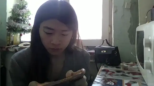 CarlyJoy online show from January 13, 9:52 am