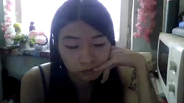CarlyJoy online show from May 15, 10:33 am