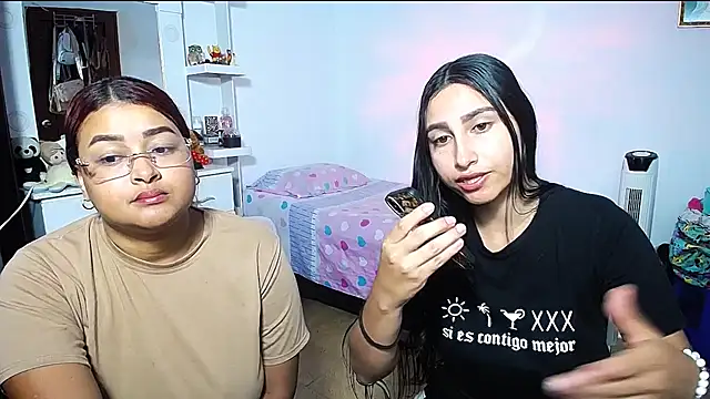 Snapshot of violeta_rous chatting on February 20, 3:12 pm violeta rous online show from February 20, 3:12 pm