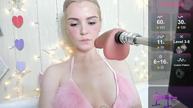 Kaya Devis online show from November 4, 4:44 am