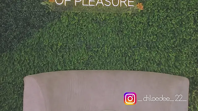 chloe d online show from October 2, 12:45 pm