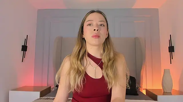 chloe d online show from March 6, 1:07 pm