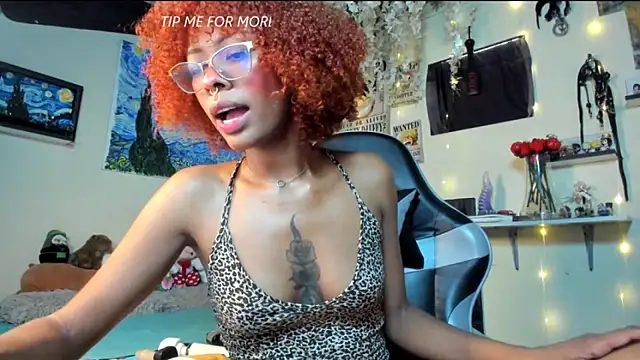 Cristal Jonasxh online show from June 3, 6:46 pm
