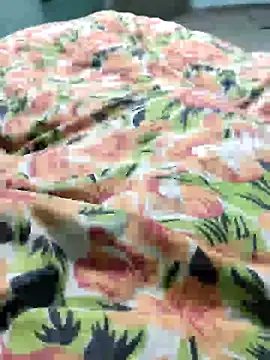 Snapshot of SILENT_FUCKER_01 chatting on January 7, 9:29 am SILENT FUCKER 01 online show from January 7, 9:29 am