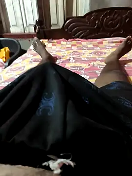 Snapshot of SILENT_FUCKER_01 chatting on March 25, 2:34 pm SILENT FUCKER 01 online show from March 25, 2:34 pm