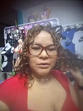 ROSALIALUCY online show from September 25, 1:59 pm