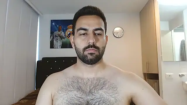 Snapshot of omarmohammedhot2 chatting on December 5, 2:33 pm omarmohammedhot2 online show from December 5, 2:33 pm