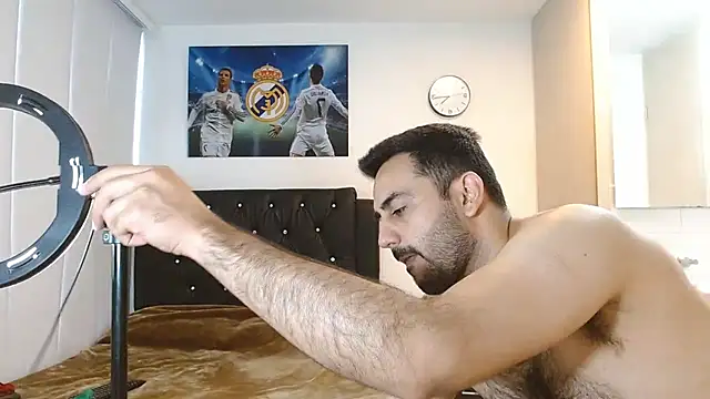 Snapshot of omarmohammedhot2 chatting on December 8, 2:30 pm omarmohammedhot2 online show from December 8, 2:30 pm