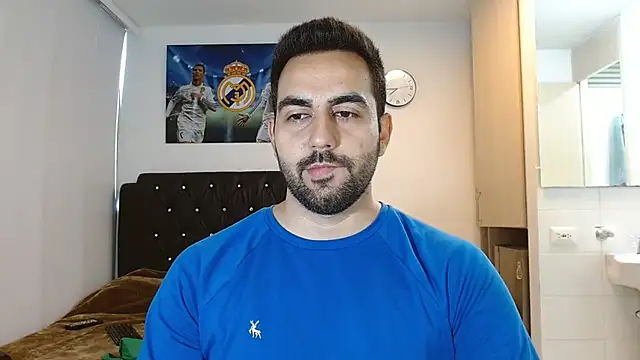 Snapshot of omarmohammedhot2 chatting on December 19, 2:13 pm omarmohammedhot2 online show from December 19, 2:13 pm