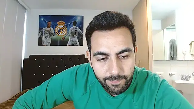 Snapshot of omarmohammedhot2 chatting on December 23, 2:28 pm omarmohammedhot2 online show from December 23, 2:28 pm