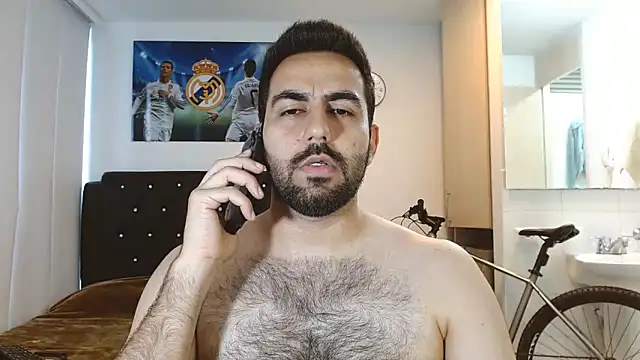 Snapshot of omarmohammedhot2 chatting on December 25, 5:47 pm omarmohammedhot2 online show from December 25, 5:47 pm