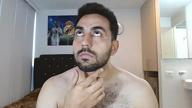 Snapshot of omarmohammedhot2 chatting on February 16, 2:43 pm omarmohammedhot2 online show from February 16, 2:43 pm