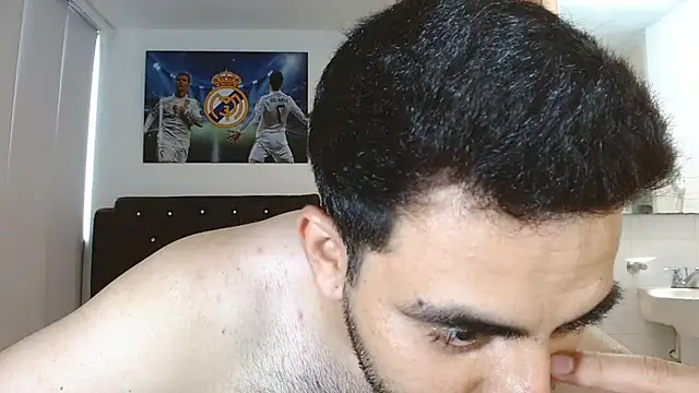 Snapshot of omarmohammedhot2 chatting on February 26, 2:14 pm omarmohammedhot2 online show from February 26, 2:14 pm