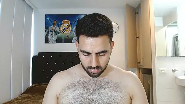 Snapshot of omarmohammedhot2 chatting on March 1, 2:44 pm omarmohammedhot2 online show from March 1, 2:44 pm