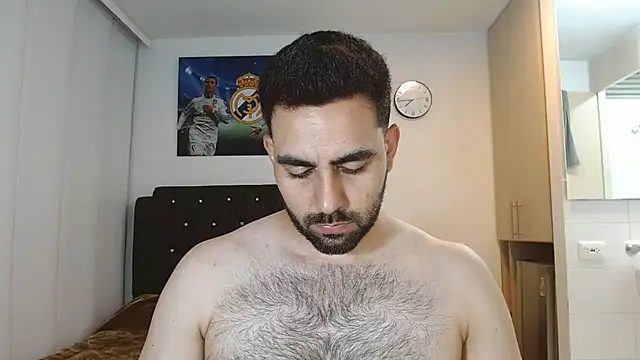 Snapshot of omarmohammedhot2 chatting on March 1, 11:26 pm omarmohammedhot2 online show from March 1, 11:26 pm