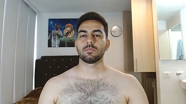 Snapshot of omarmohammedhot2 chatting on March 3, 2:37 pm omarmohammedhot2 online show from March 3, 2:37 pm