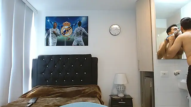 Snapshot of omarmohammedhot2 chatting on March 18, 2:48 pm omarmohammedhot2 online show from March 18, 2:48 pm