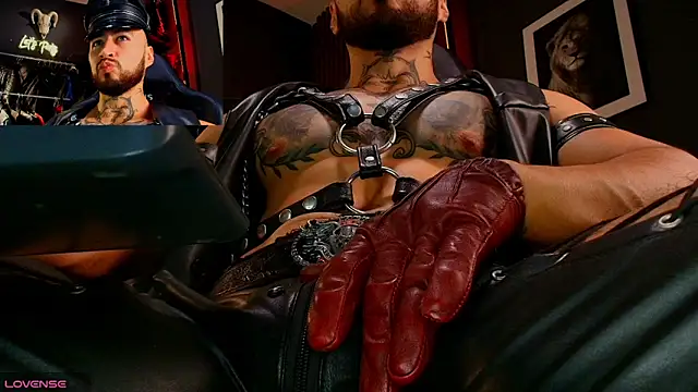 billyMayer  online show from November 15, 6:48 pm