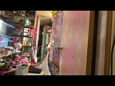 JesuAdam online show from April 2, 1:47 am