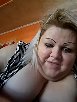 ducicsajsziii online show from November 6, 11:55 am