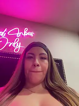 sexyyykloee online show from May 19, 4:30 am