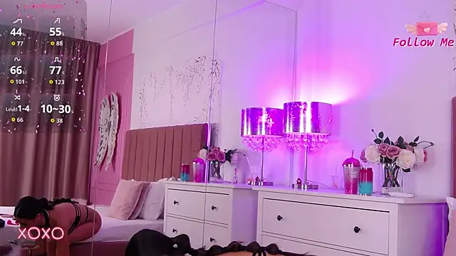 LaraKent online show from November 12, 6:25 am