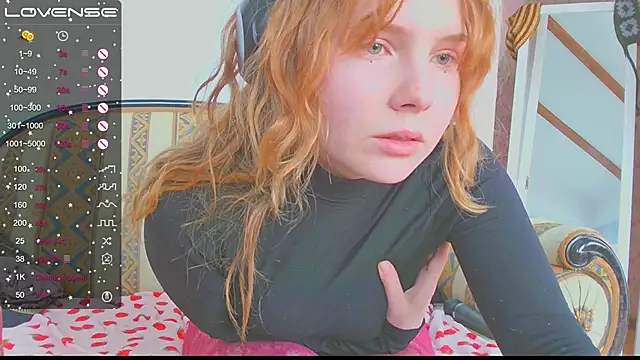 Snapshot of RubyLynxx chatting on February 13, 1:15 pm RubyLynxx online show from February 13, 1:15 pm