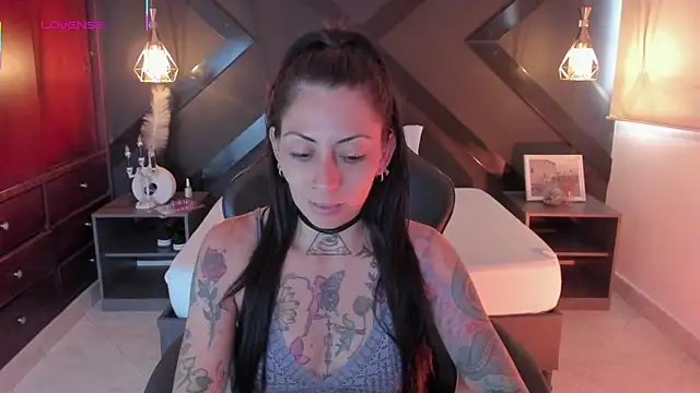 dark gotica online show from October 9, 7:12 pm