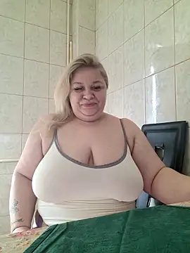 AriannaMilf online show from March 11, 8:20 am