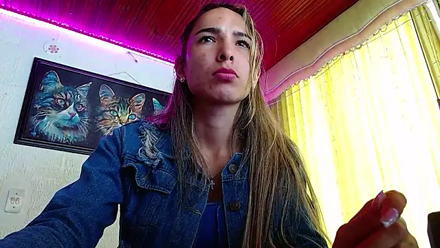 Snapshot of Niky_777 chatting on December 18, 5:00 pm Niky 777 online show from December 18, 5:00 pm