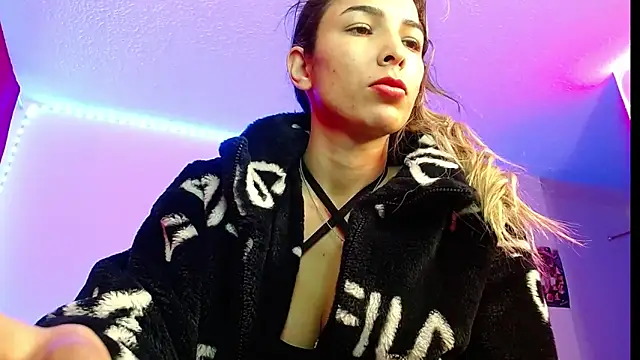 Snapshot of Niky_777 chatting on March 20, 2:10 pm Niky 777 online show from March 20, 2:10 pm