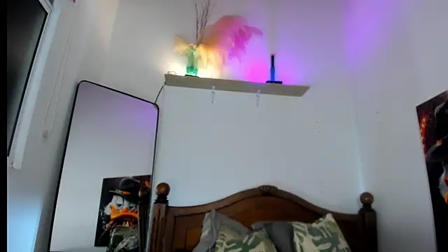 Snapshot of Juan_Castano chatting on September 24, 9:23 am Juan Castano online show from September 24, 9:23 am