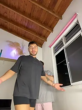 Snapshot of Juan_Castano chatting on January 11, 9:58 am Juan Castano online show from January 11, 9:58 am