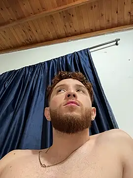 Snapshot of Juan_Castano chatting on January 12, 3:23 am Juan Castano online show from January 12, 3:23 am