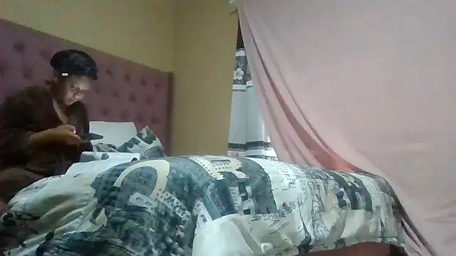 ShooingBunch online show from November 25, 12:27 pm